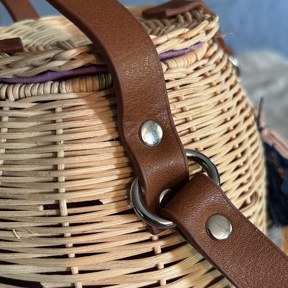Nordstrom Honey Pot basket crossbody - Picture 7 of 10